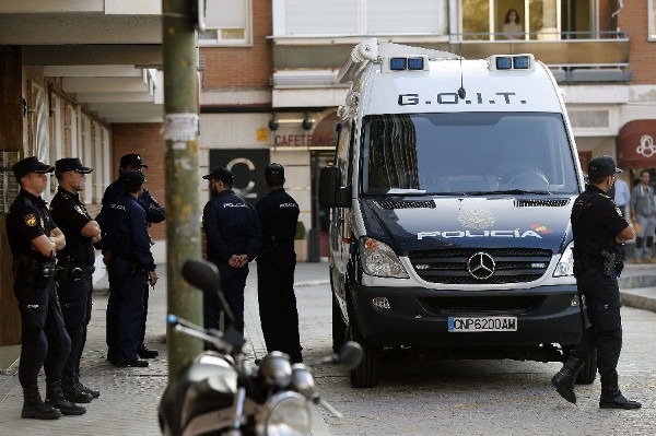 La Policía Nacional sigue practicando registros en casas de Madrid usadas por el presunto pederasta de Ciudad Lineal, Antonio Ortiz,detenido ayer en Santander.