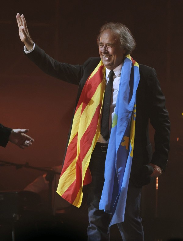 El cantante catalán Joan Manuel Serrat.