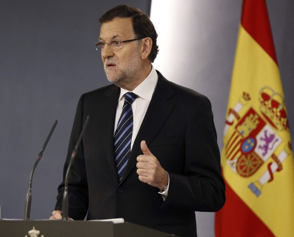 El presidente del Gobierno español, Mariano Rajoy, durante su comparecencia hoy en el Palacio de la Moncloa para hacer una declaración tras la celebración del 9N en Cataluña.