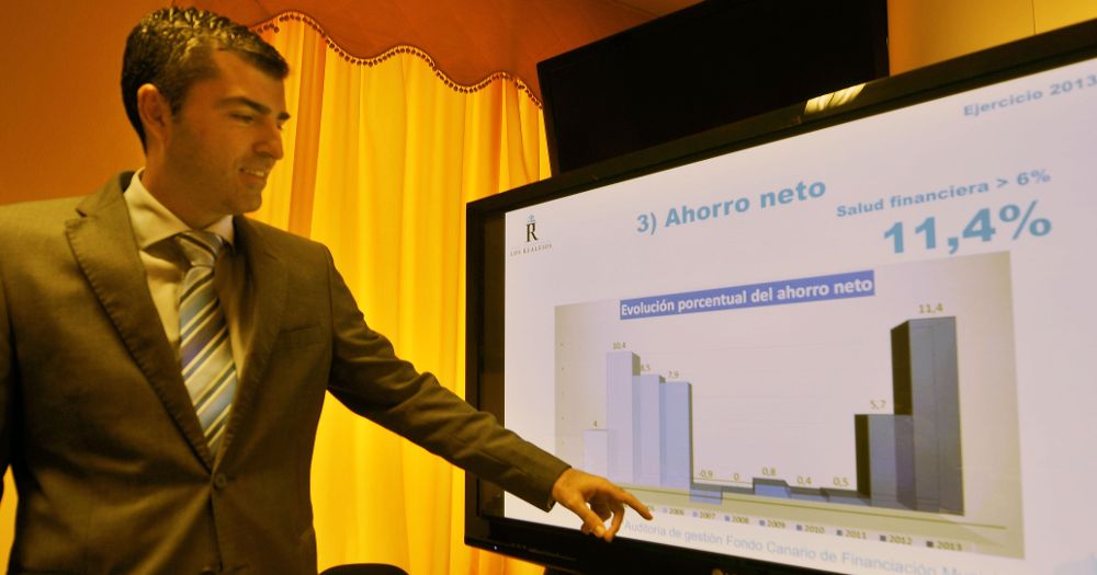 El alcalde, Manuel Domínguez, explica las grandes cifras.