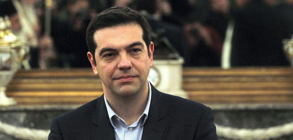 El nuevo primer ministro griego, Alexis Tsipras, durante la ceremonia en la que el nuevo y reducido gabinete de Gobierno prestó juramento de sus cartos.