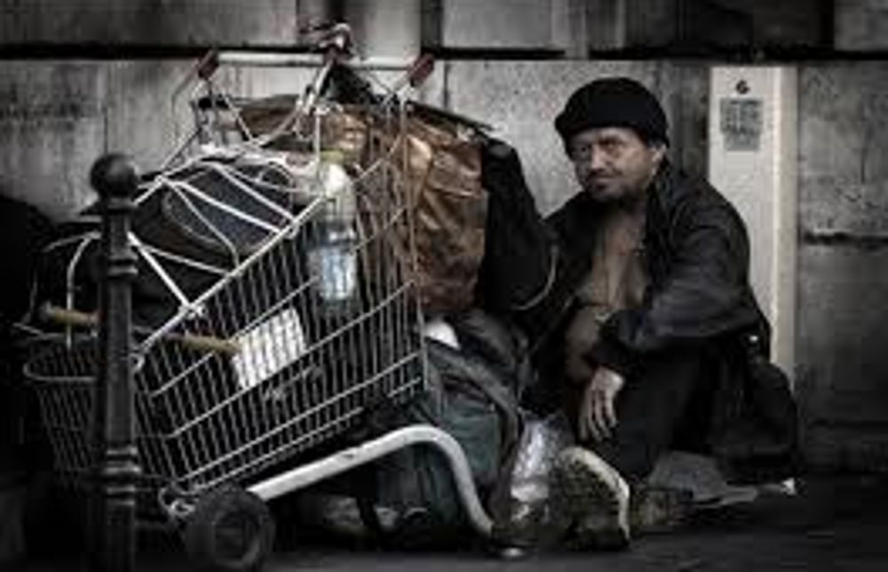La Unión Europea considera que las políticas sociales del Gobierno español son insuficientes para reducir los altos índices de pobreza.
