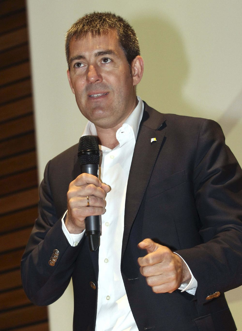 El candidato de Coalición Canaria a la Presidencia del Gobierno autonómico, Fernando Clavijo.