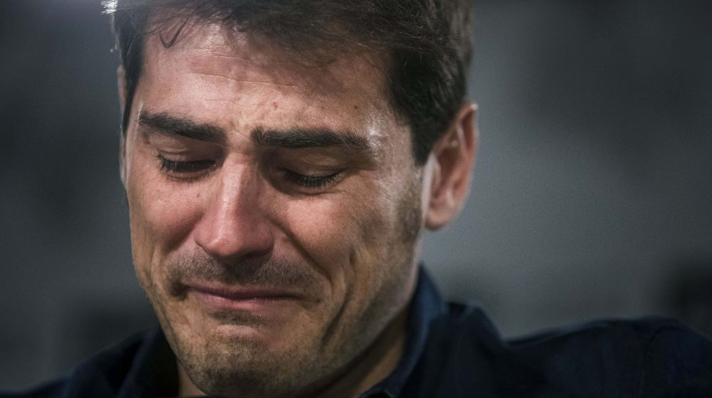 El guardameta español Iker Casillas, durante una multitudinaria despedida de su club, el Real Madrid.