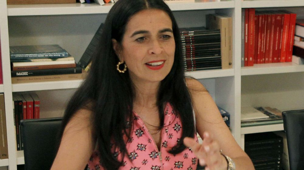María del Carmen Hernández Bento.