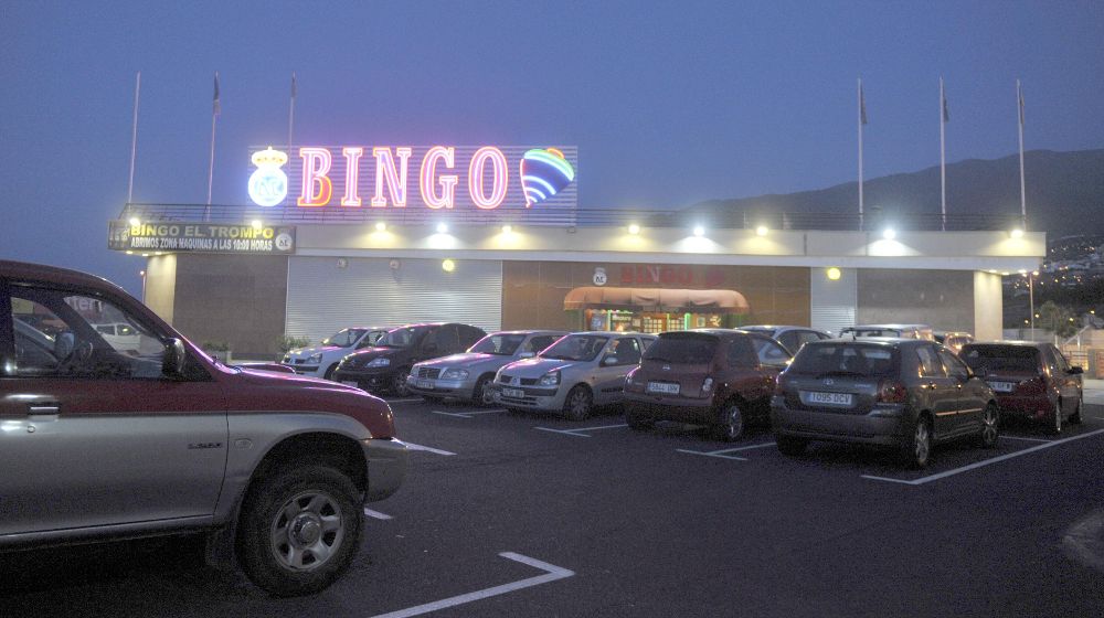 El bingo robado, en el centro comercial El Trompo.