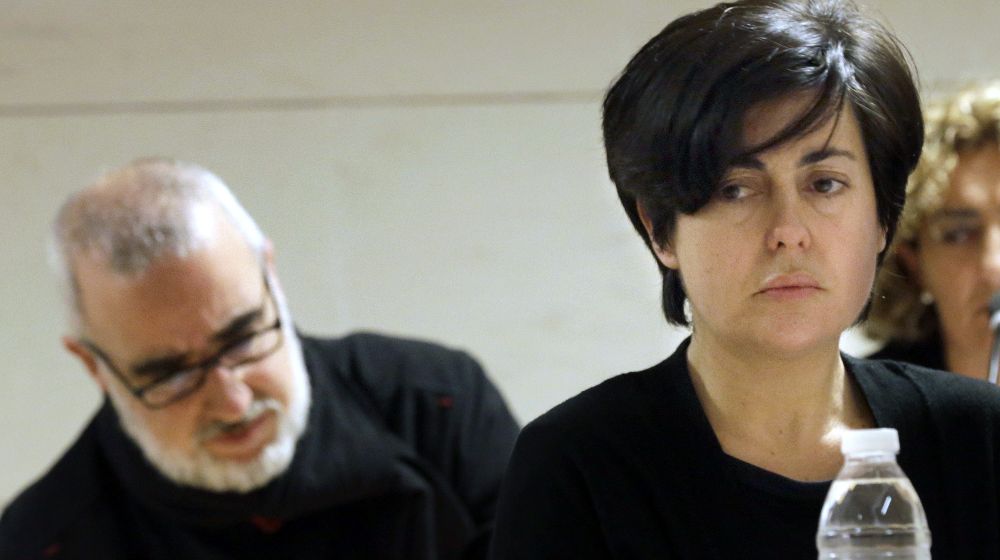 Rosario Porto y su marido, durante la sesión de hoy del juicio que se celebra en Santiago de Compostela.