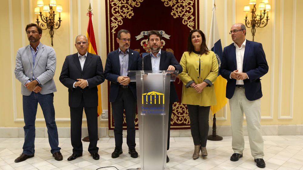 Los presidentes de los seis cabildos que están de acuerdo en el reparto se reunieron ayer en Tenerife.