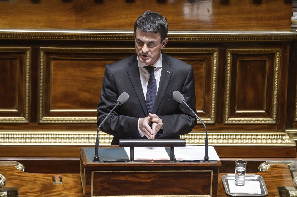 El primer ministro francés, Manuel Valls durante una intervención en el Senado, en París.