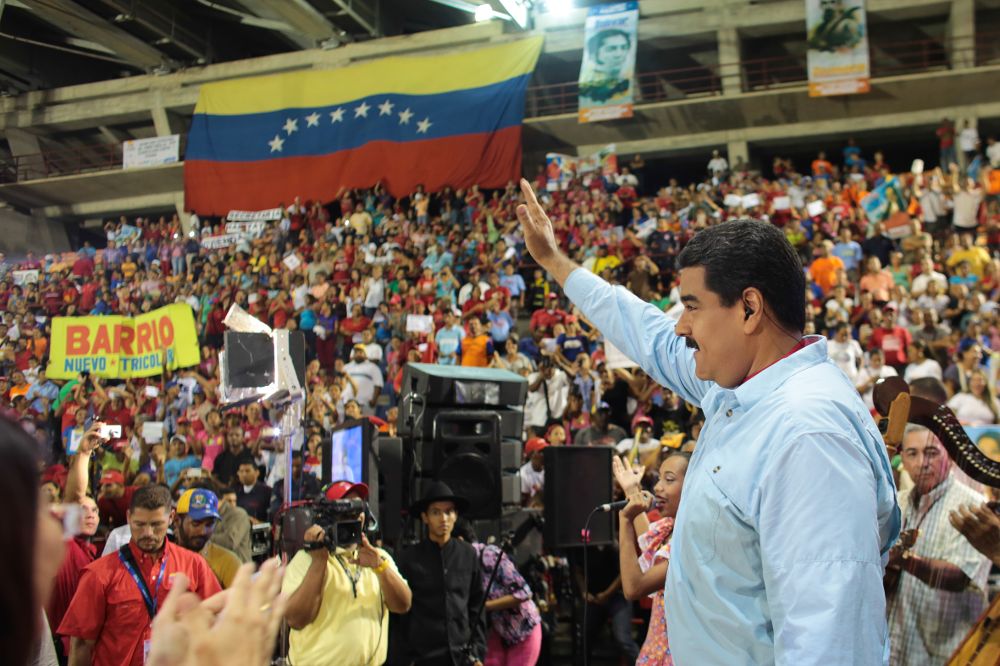 El presidente de Venezuela, Nicolás Maduro, participando en su programa de televisión "En contacto con Maduro", el pasado martes.