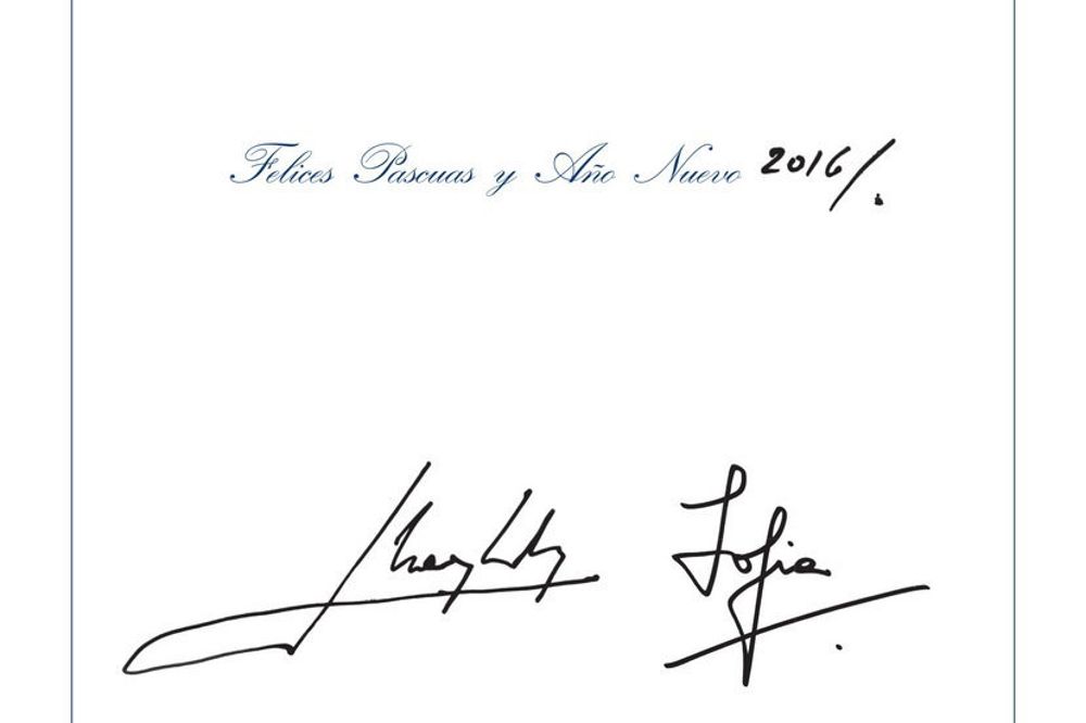 Felicitación de Navidad de Sus Majestades los Reyes Don Juan Carlos y Doña Sofía, con sus firmas.