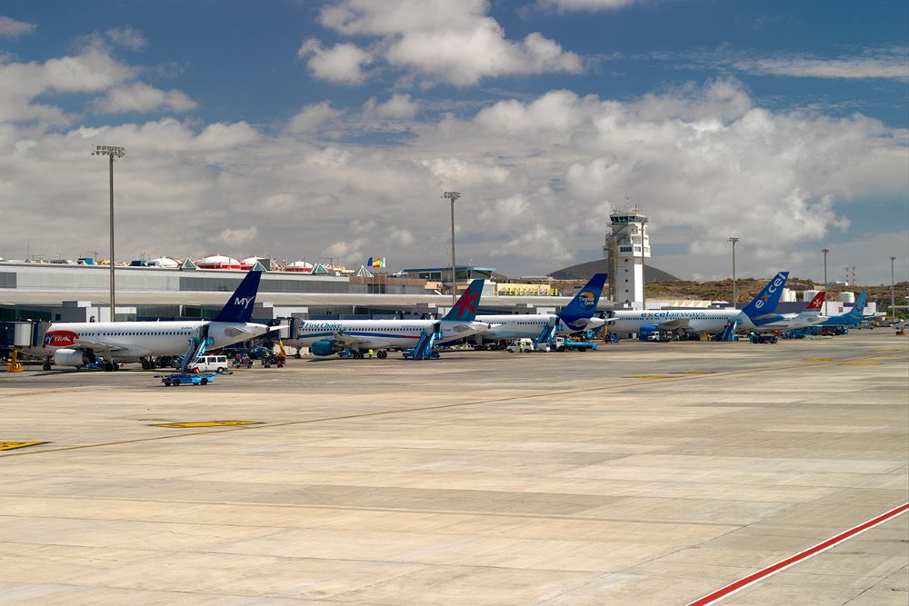 Vista del aeropuerto del Sur, Reina Sofía.