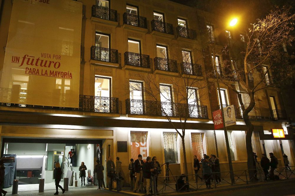 Fachada de la sede federal del PSOE, en la calle de Ferraz, de Madrid.