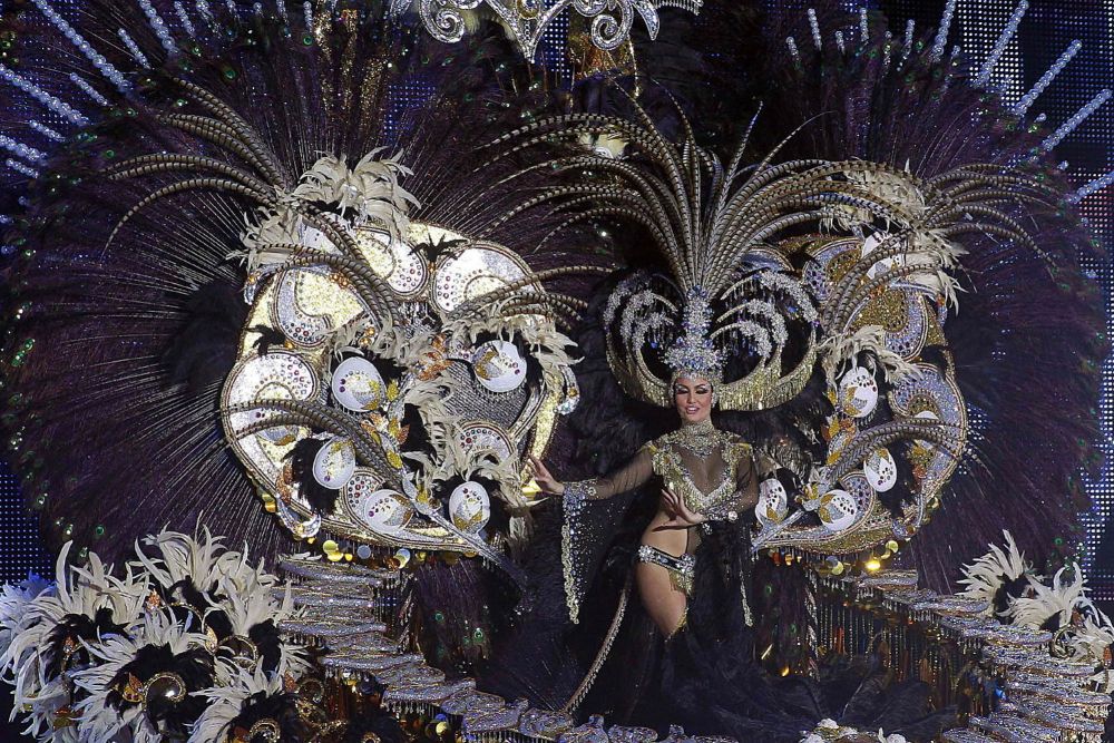 Reina adulta del Carnaval 2015