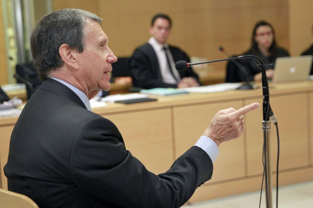 Roberto de Luis, aparejador del Ayuntamiento de Arona, durante su declaración en la quinta jornada del llamado juicio 'caso Arona'.