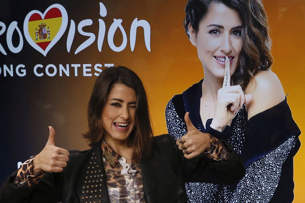 La cantante Barei, elegida anoche en una gala emitida por La 1 de RTVE para representar a España con el tema de disco funk "Say yay" en la final de Eurovisión .