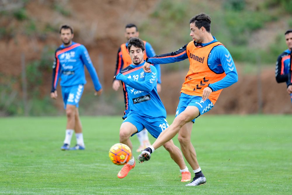 Jairo y Pedro Martín (d) en un entrenamiento.