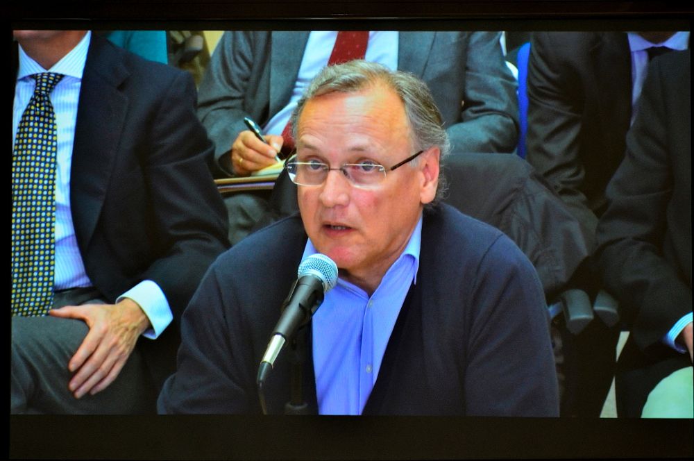 En la imagen, el excontable de Nóos, Marco Antonio Tejeiro, en el momento de su declaración en un monitor de televisión.
