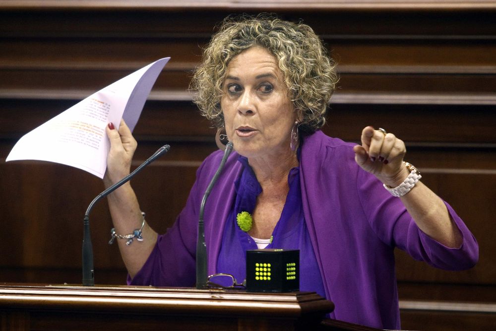 María del Mar Julios en sus tiempos de diputada regional.