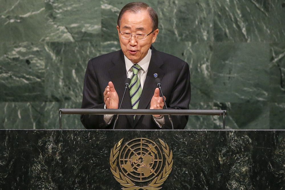 El secretario general de la ONU, Ban Ki-moon, pronuncia un discurso durante la ceremonia inaugural de la firma del Acuerdo de París sobre cambio climático en la sede de la Naciones Unidas de Nueva York (EE.UU.) hoy, 22 de abril de 2016.