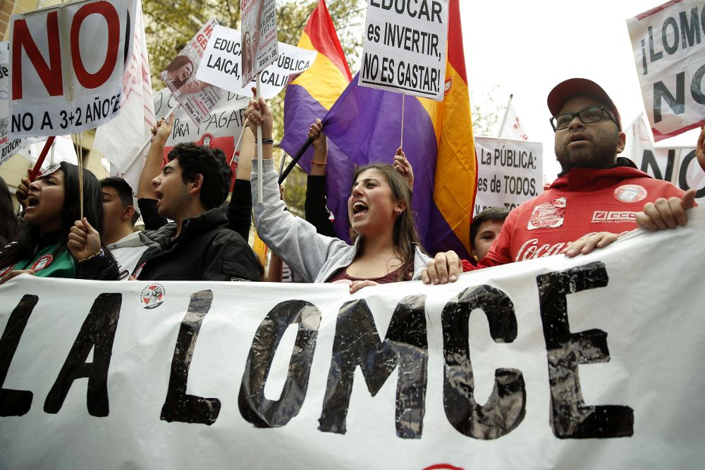 Un momento de la manifestación celebrada en Madrid el pasado día 14 para exigir la derogación de la LOMCE y del decreto 3+2.