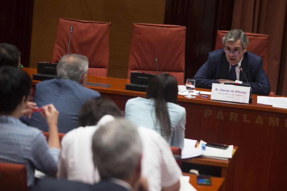 El director de la Oficina Antifraude de Cataluña, Daniel de Alfonso, durante su comparecencia hoy en el Parlament.