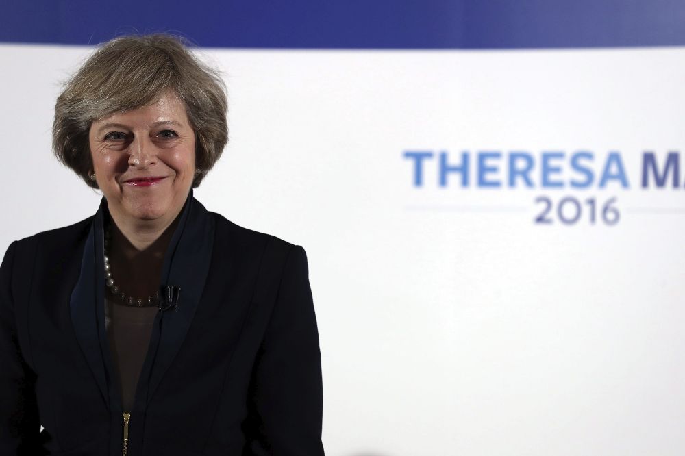 La ministra británica de Interior, Theresa May, durante el lanzamiento de su campaña en el Austin Court de Birmingham, Reino Unido.