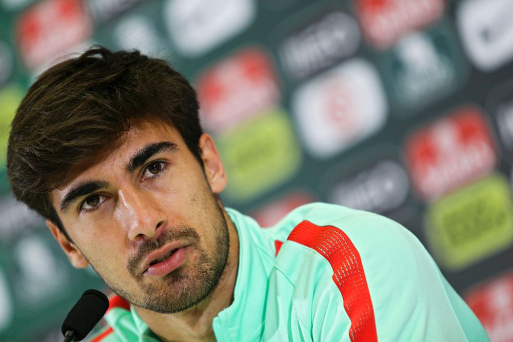 Andre Gomes.