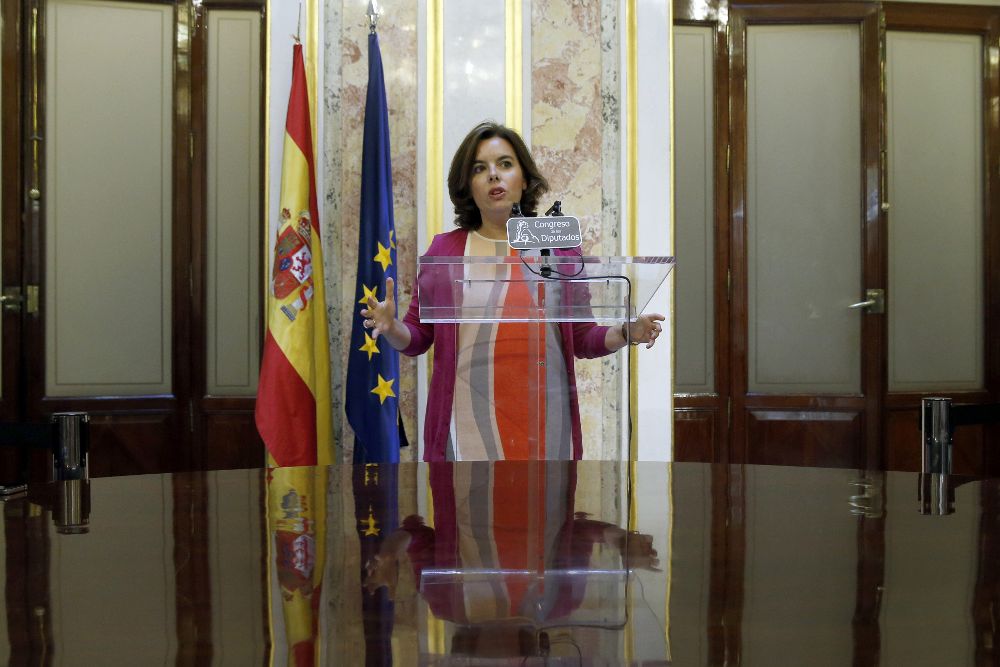 La vicepresidenta del Gobierno, Soraya Sáenz de Santamaría, durante una comparecencia en el Congreso.