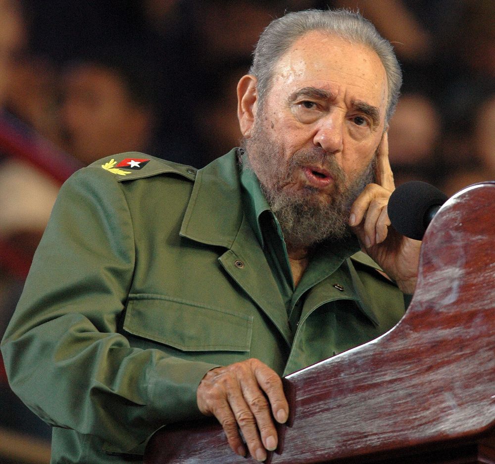 06) del expresidente cubano Fidel Castro.