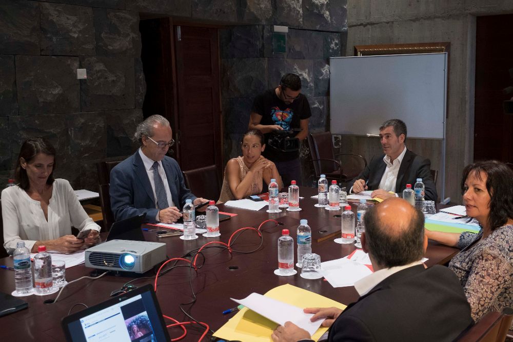 Consejo del Gobierno de Canarias celebrado hoy en Santa Cruz de Tenerife.