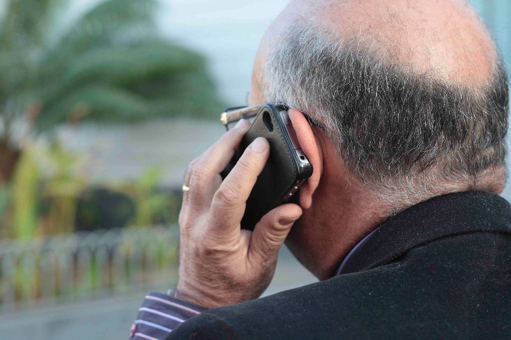 La media diaria del uso del teléfono móvil en Canarias ronda las 4 horas y 45 minutos.