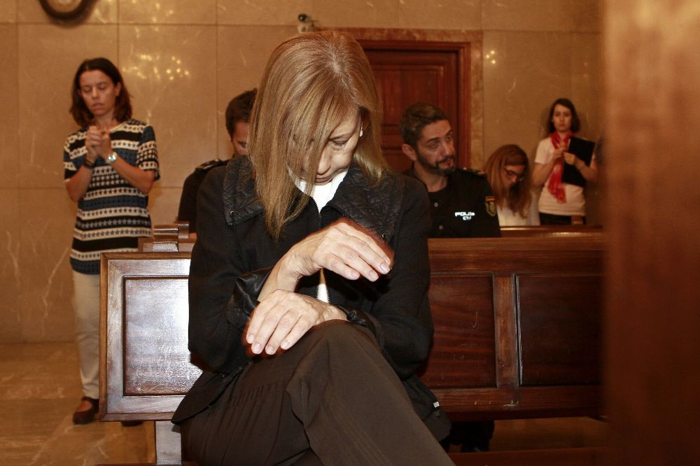 La expresidenta del Parlament balear y de Unió Mallorquina, Maria Antònia Munar, momentos antes de la lectura del veredicto del jurado.