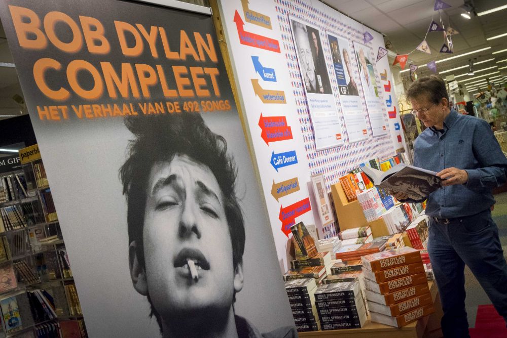 Publicidad de Bob Dylan en una librería de Róterdam, Holanda.