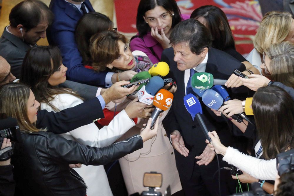 El presidente de la gestora del PSOE y jefe del Ejecutivo asturiano, Javier Fernández.