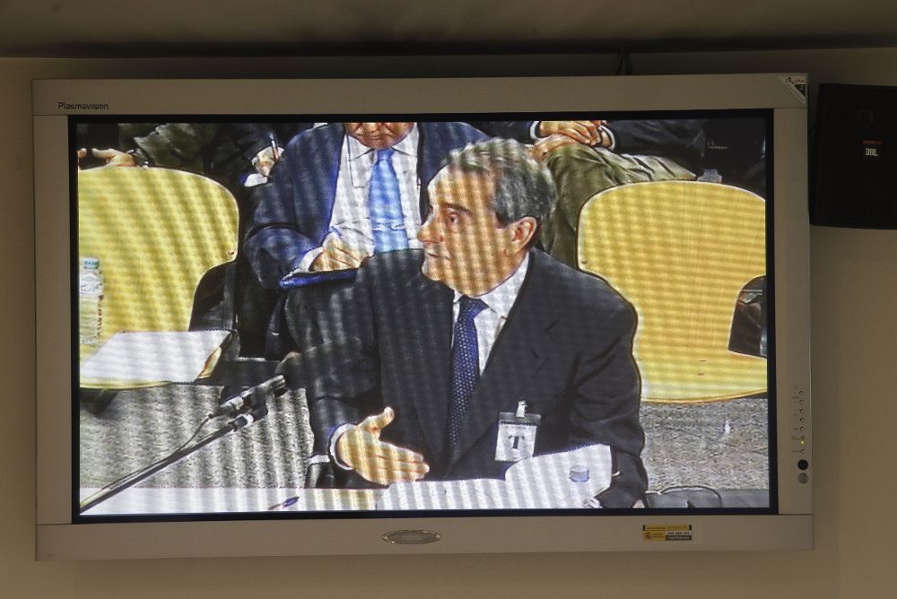 El expresidente de Caja Madrid Jaime Terceiro, en una imagen del monitor de la sala de prensa de la Audiencia Nacional, en San Fernando de Henares.