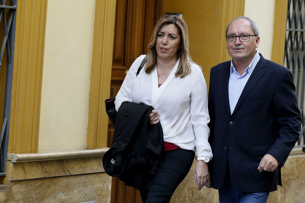 La secretaria general del PSOE de Andalucía y presidenta de la Junta, Susana Díaz, junto al secretario de Organización, Juan Cornejo.