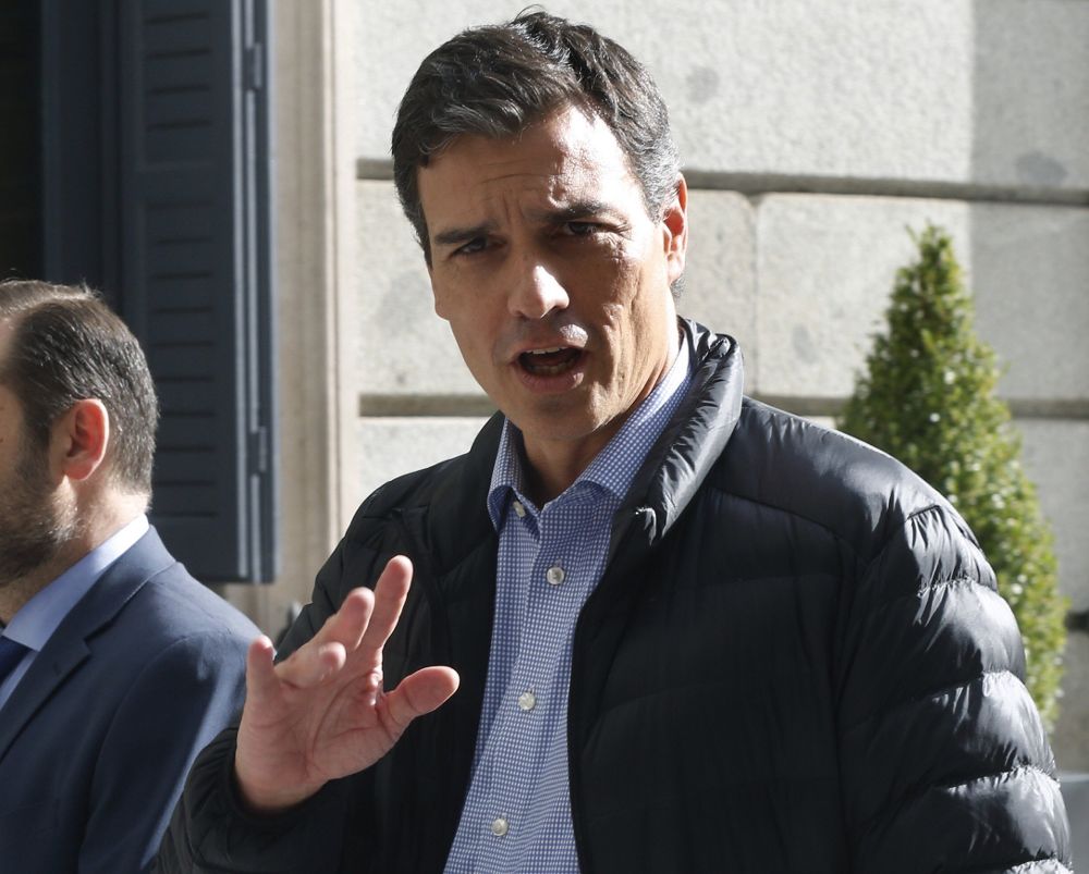 El exsecretario general del PSOE Pedro Sánchez, a su llegada a la sesión de la tarde de la segunda jornada del debate.