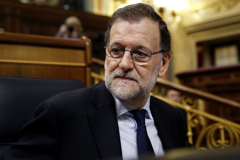 El presidente del Gobierno, Mariano Rajoy, ayer, momentos antes del inicio de la sesión de control al Ejecutivo.