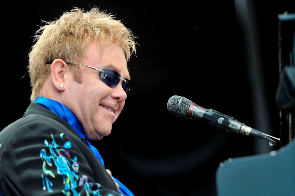 El músico inglés Sir Elton John.