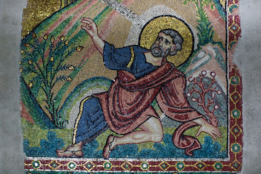 Vista de un antiguo mosaico en una de las paredes de la Iglesia de la Natividad, en Belén, Cisjordania.