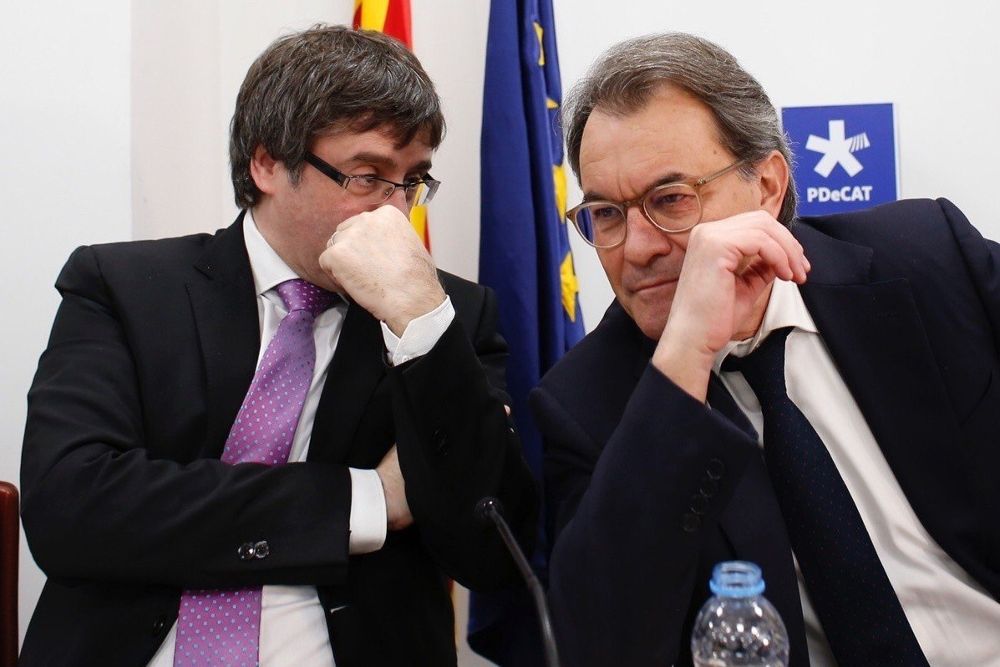 Carles Puigdemont (i) con Artur Mas.