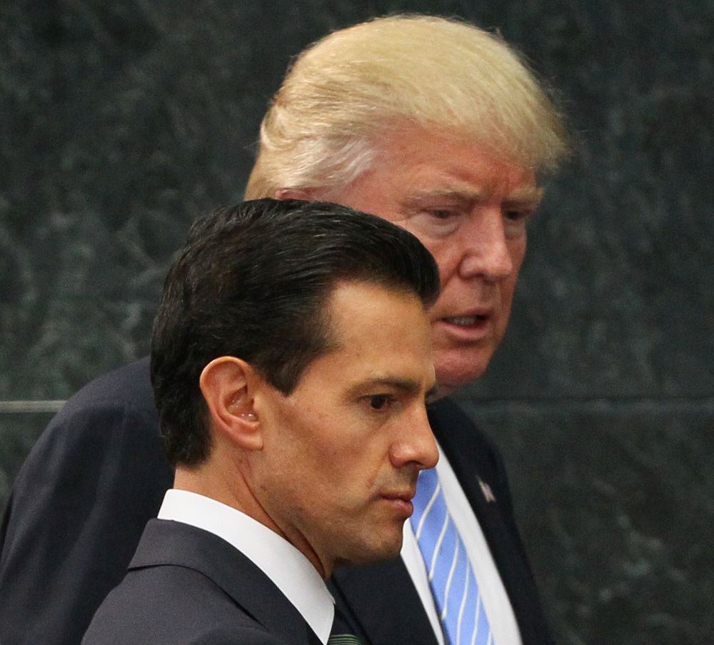 El presidente de Estados Unidos, Donald Trump, durante su visita como candidato presidencial a México el 31 de agosto de 2016, en una reunión con su homólogo mexicano, Enrique Peña Nieto.