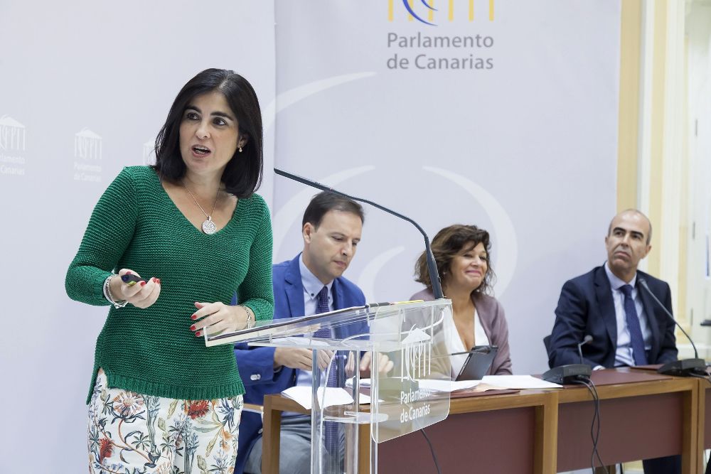 La presidenta del Parlamento de Canarias, Carolina Darias.