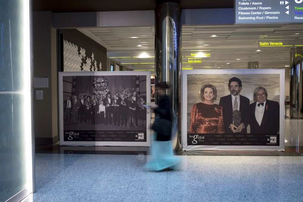 Varias de las fotografías de la Agencia EFE que se exponen en el Marriott Auditorium Hotel de Madrid.
