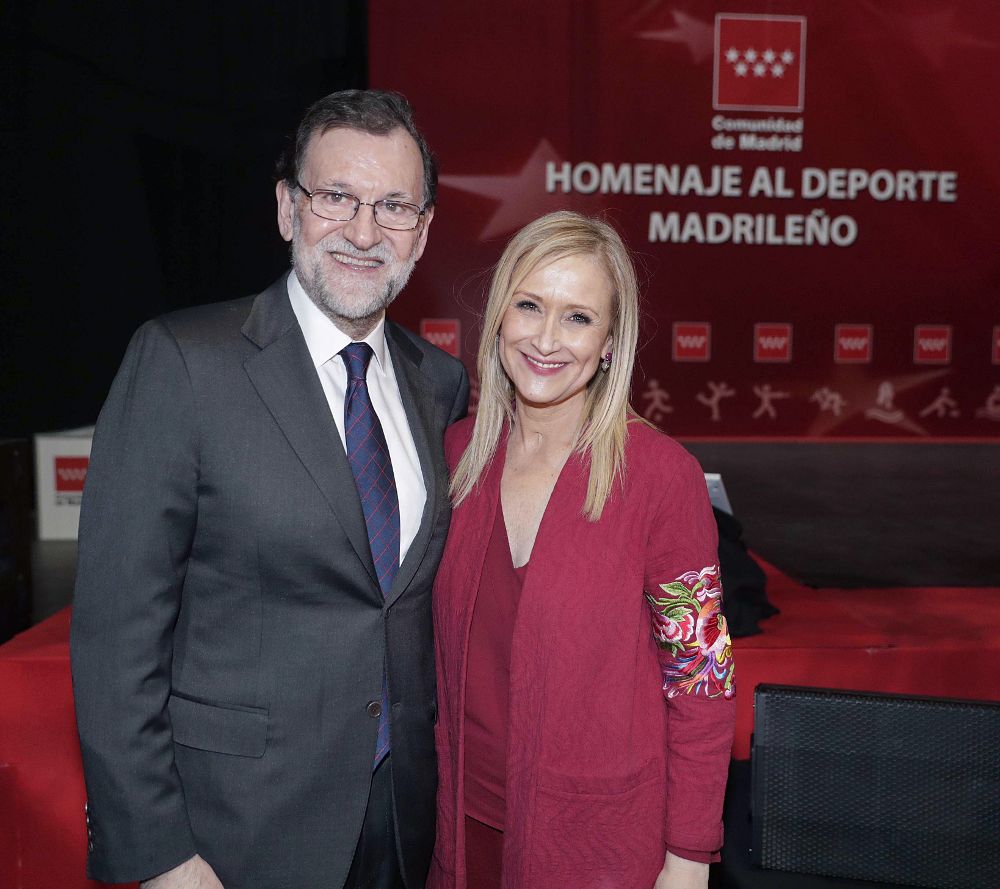 Mariano Rajoy posa con Cristina Cifuentes.
