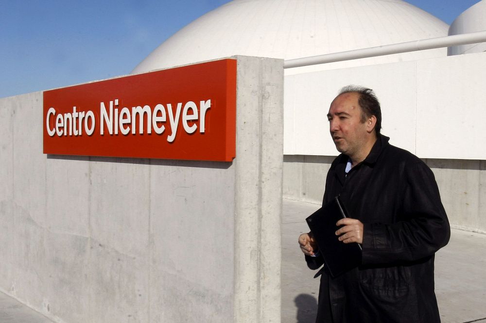 Foto de archivo, fechada en Avilés (Asturias) el 14 de febrero de 2011, de Natalio Grueso, exdirector del Centro Niemeyer.