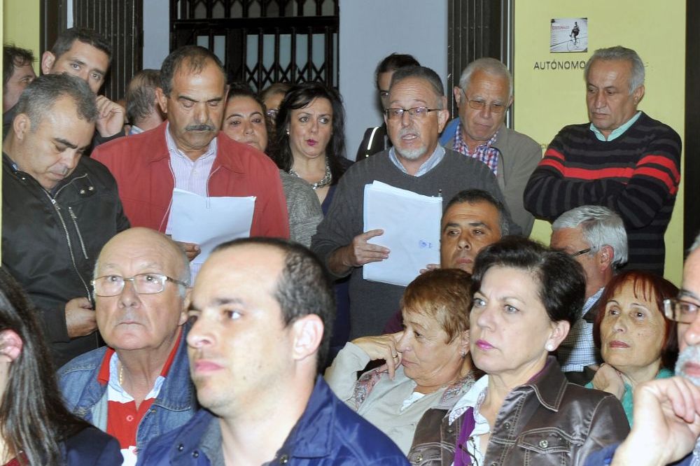 Una imagen de las últimas elecciones en la FAV Aguere, con Francisco Barreto en medio.