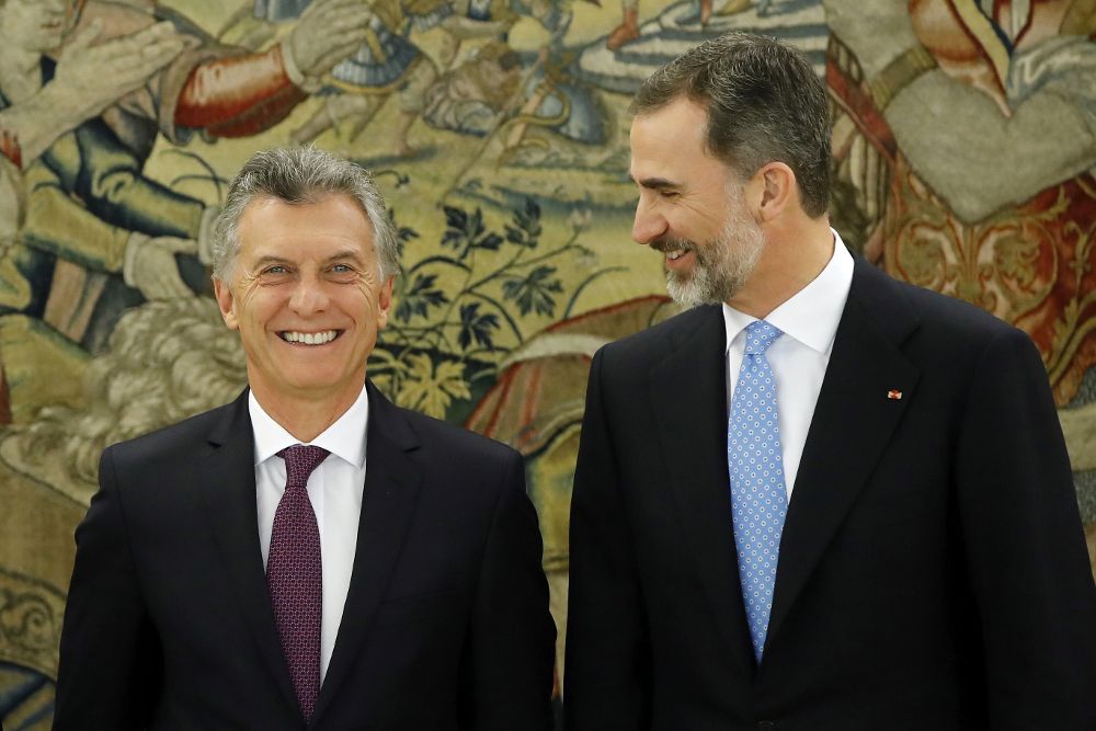 El Rey Felipe y el presidente de Argentina, Mauricio Macri.