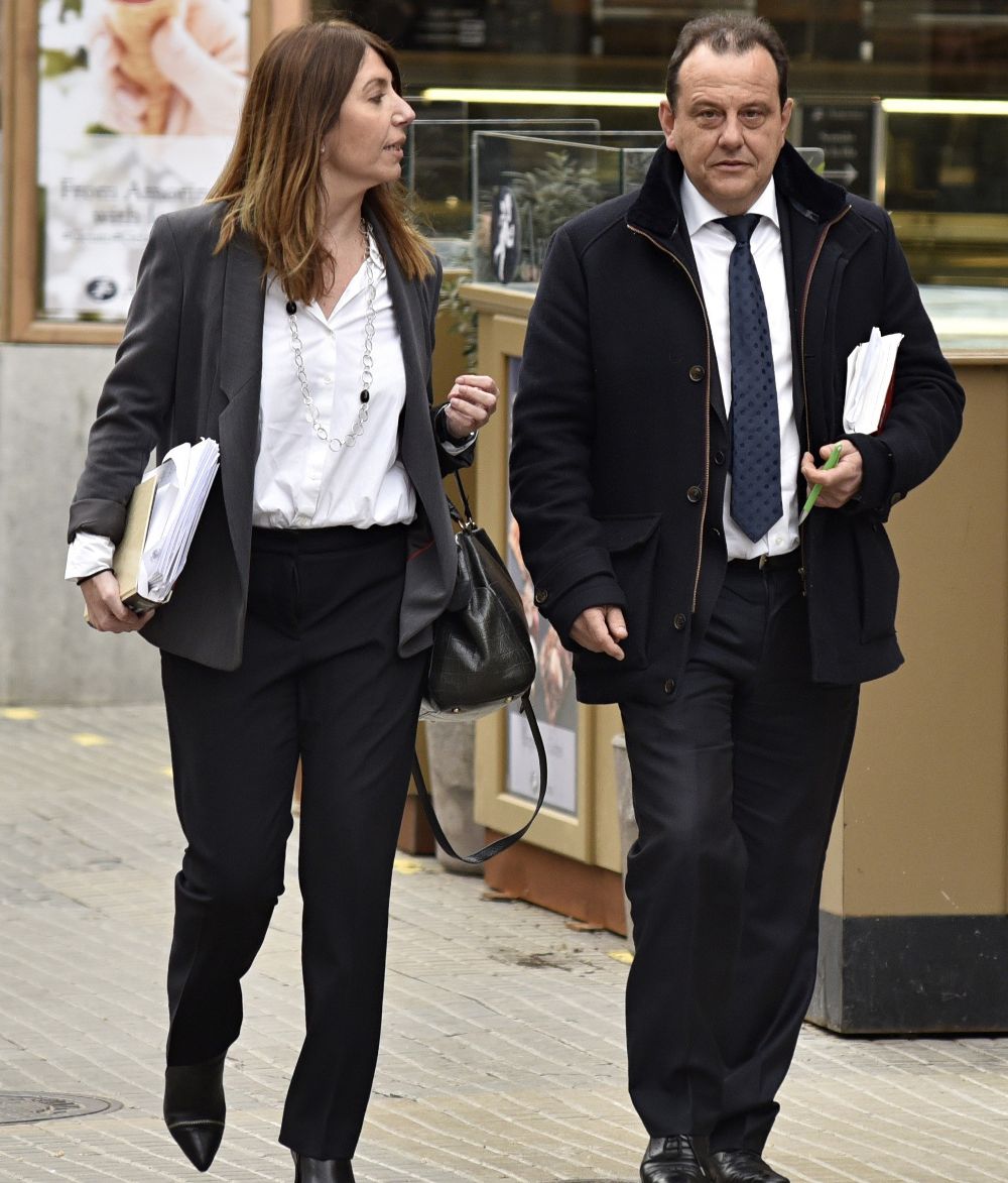 Pedro Horrach, acompañado por la fiscal Ana Lamas.